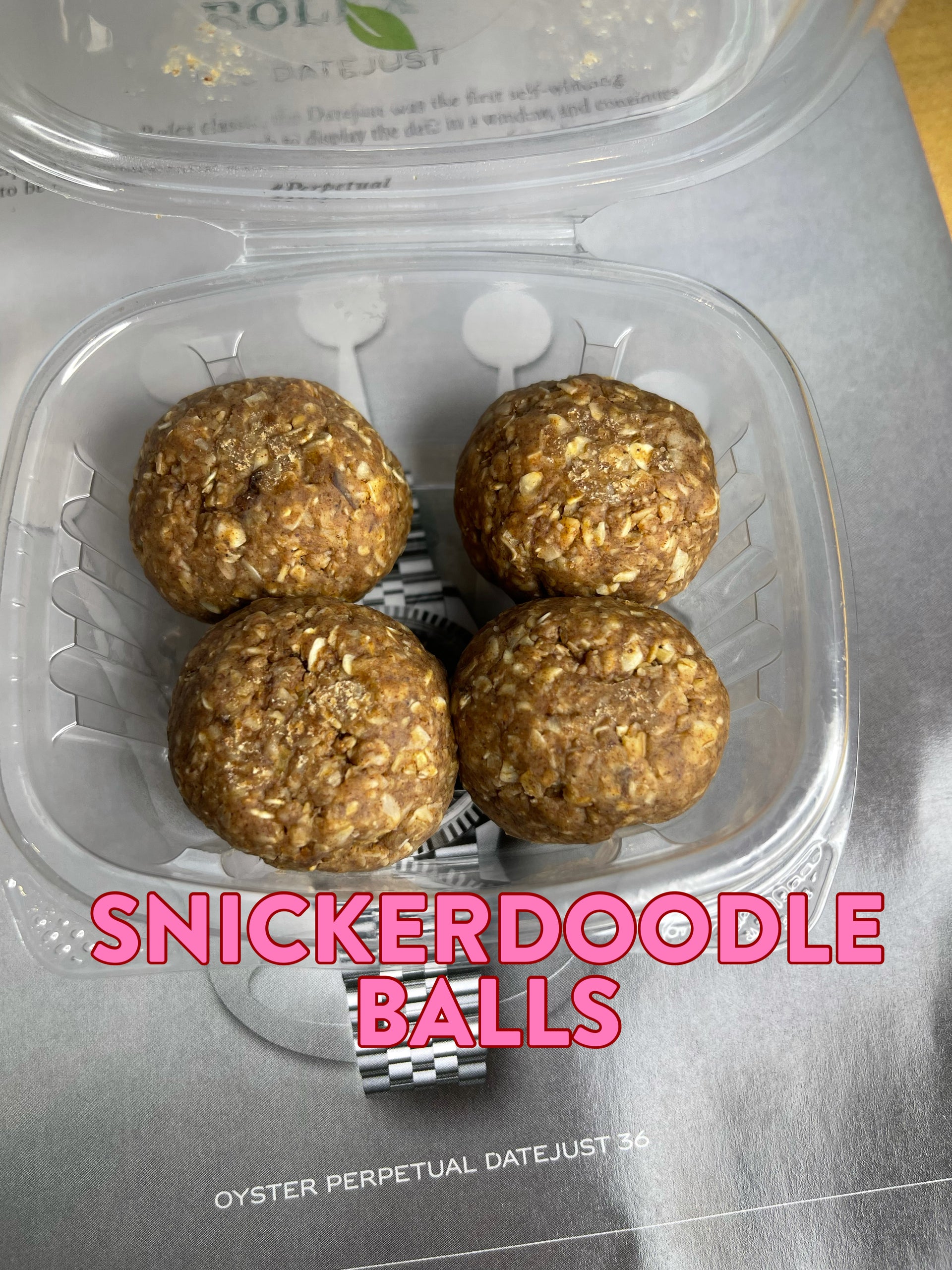 SNICKERDOODLE BALLS